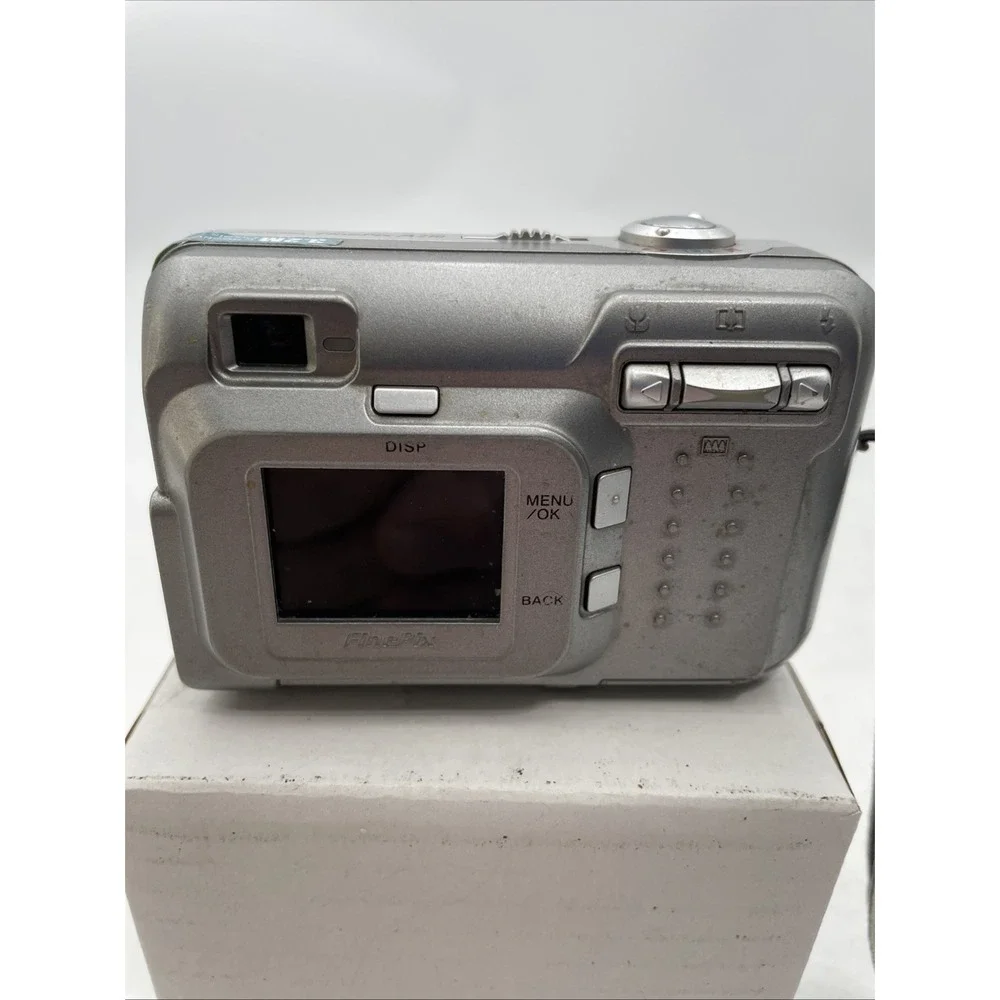 Fujifilm Finepix A210 Digital Camera 3.2MP 3X Zoom+Battery+SD Card-TESTED